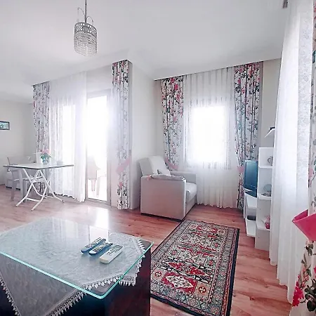 2+1 Cozy Home In Beautiful Datca
